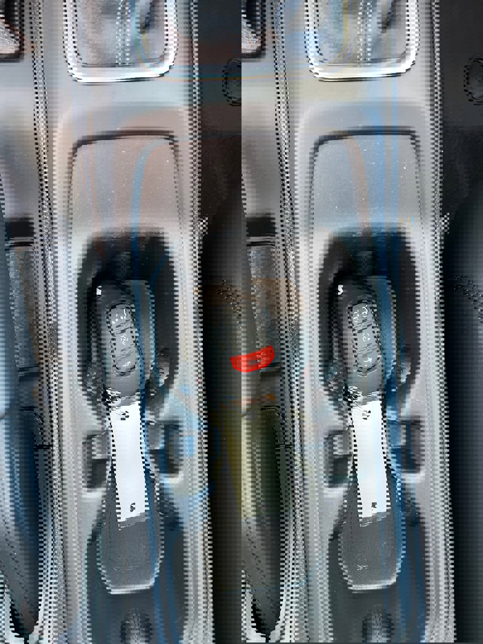 New 2026 Jeep Wrangler Unlimited Rubicon w/ Xtreme 35 Tire Package image 36