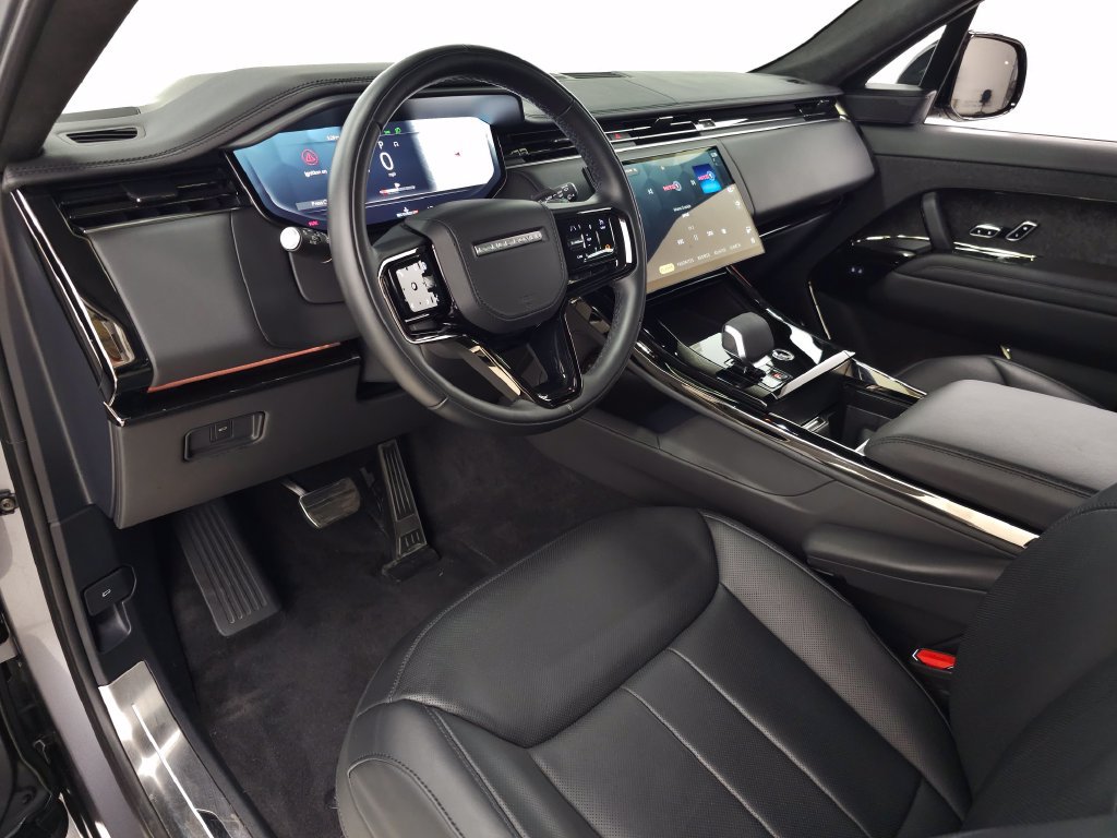 Certified 2025 Land Rover Range Rover Sport Autobiography AWD/4WD image 17