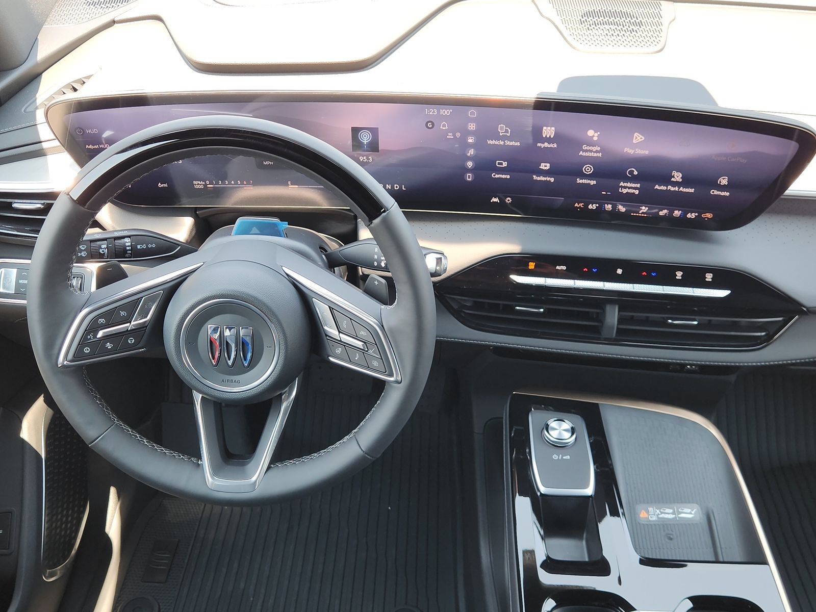 New 2026 Buick Enclave Avenir w/ Super Cruise Package FWD image 31