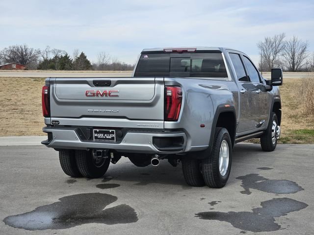 New 2026 GMC Sierra 3500 Denali w/ Denali Reserve Package AWD/4WD image 4
