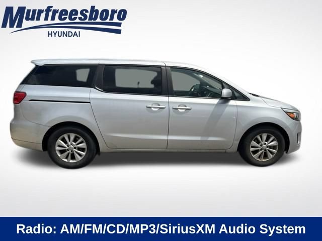 Used 2017 Kia Sedona LX FWD image 5