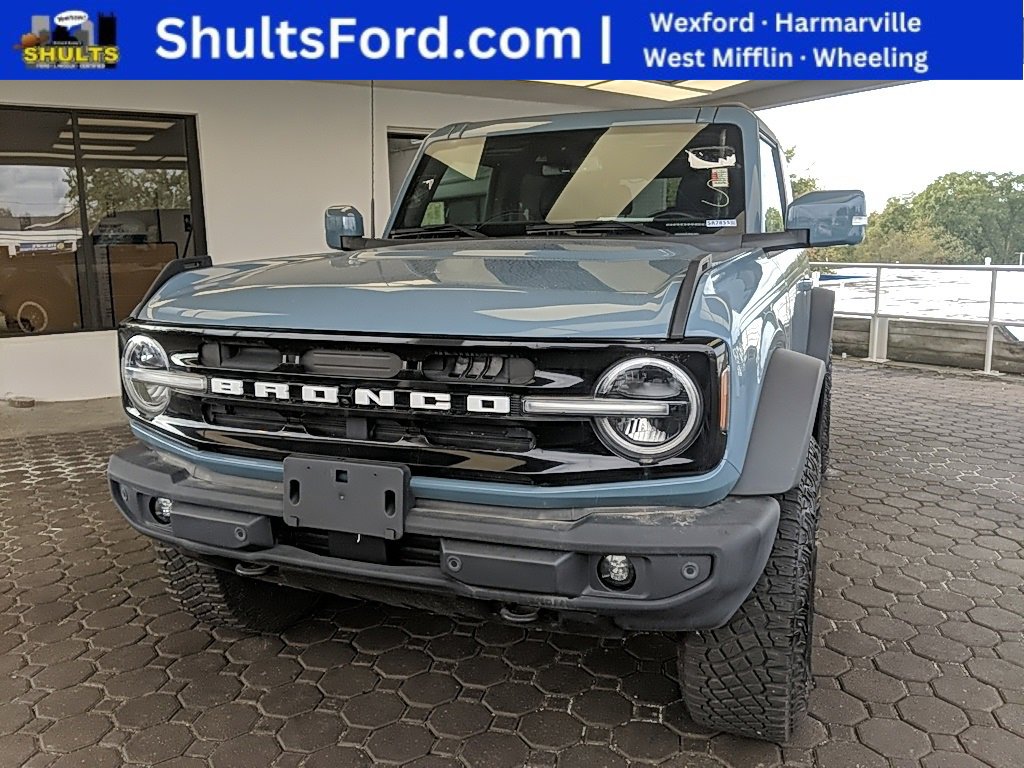 Certified 2021 Ford Bronco Outer Banks w/ Sasquatch Package image 1