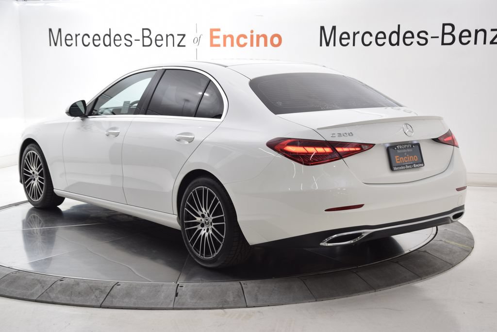Used 2022 Mercedes-Benz C 300 Sedan image 4