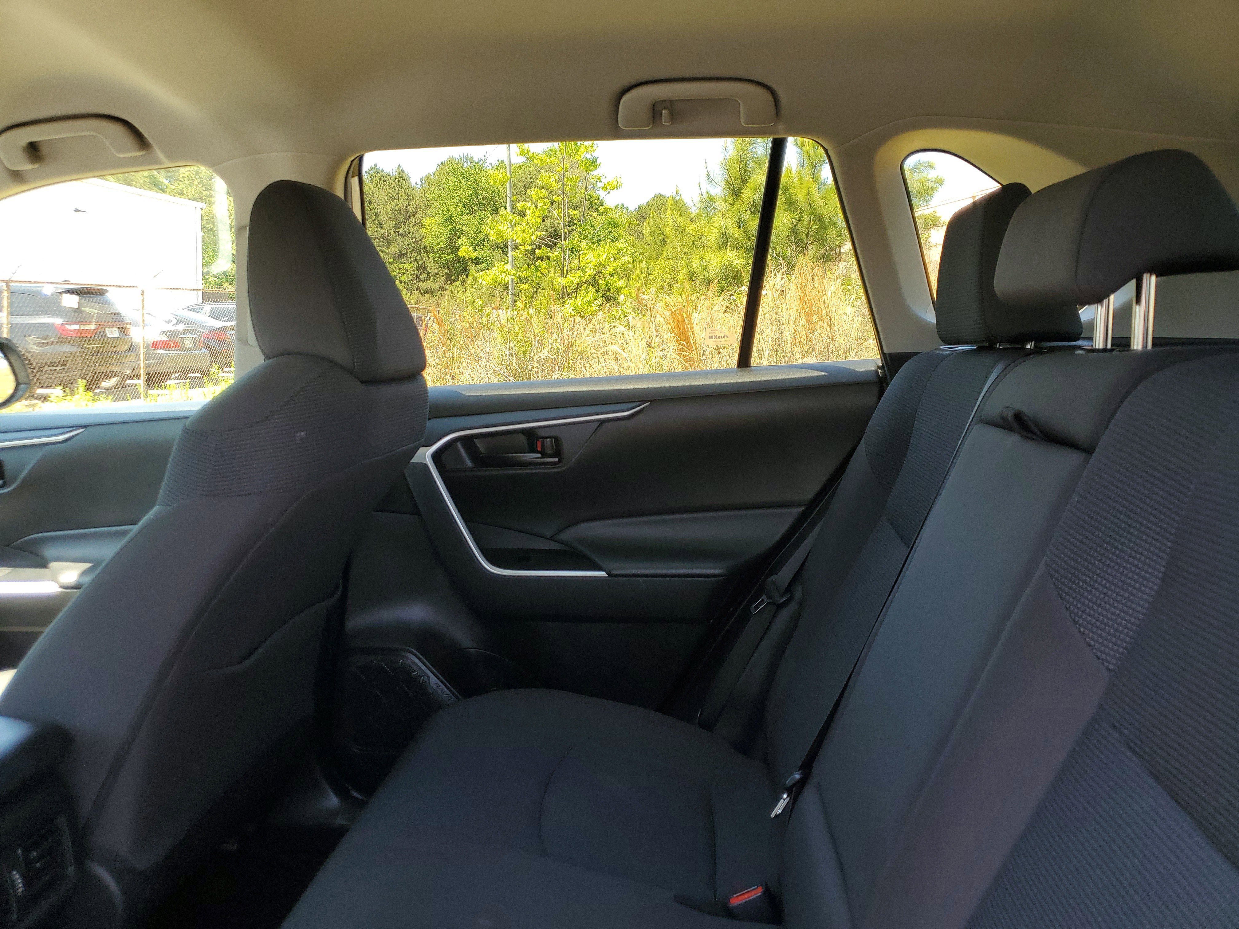 Used 2024 Toyota RAV4 LE AWD/4WD image 10