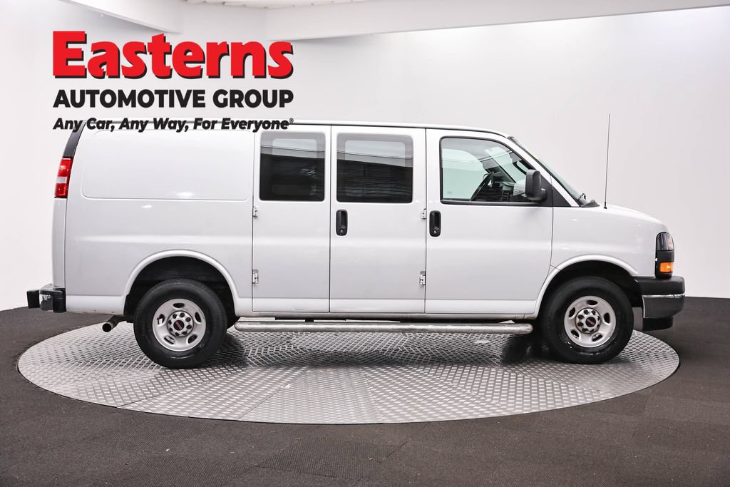 Used 2024 GMC Savana 2500 w/ Driver Convenience Package RWD image 4