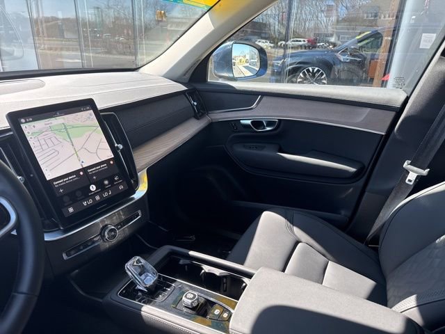 Certified 2025 Volvo XC90 B6 Plus image 20