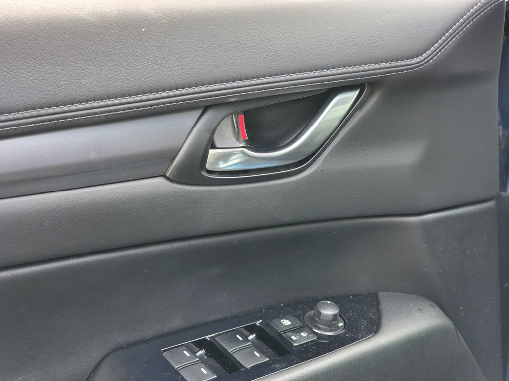 Used 2019 MAZDA CX-5 Touring image 15