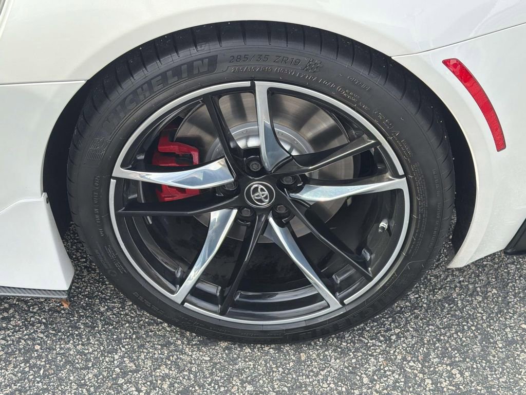 Used 2022 Toyota Supra Premium w/ Driver Assist Package image 30
