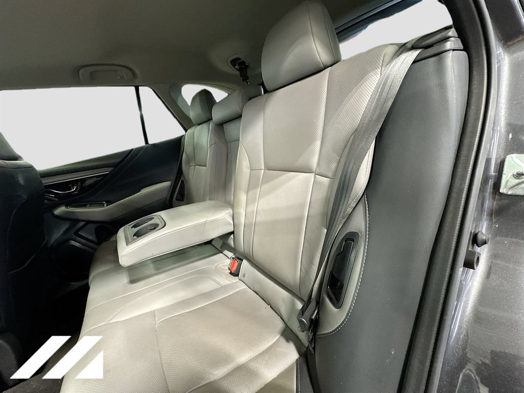 Used 2022 Subaru Outback Limited AWD/4WD image 25