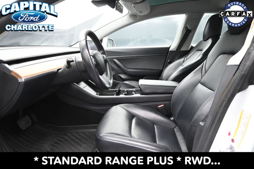 Used 2020 Tesla Model 3 Standard Range Plus RWD image 9