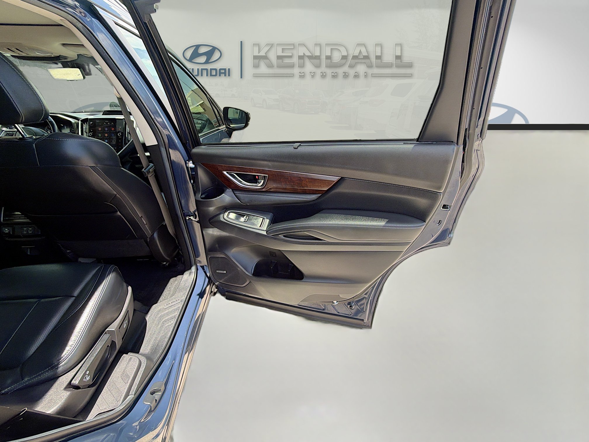 Used 2024 Subaru Ascent Touring AWD/4WD image 28