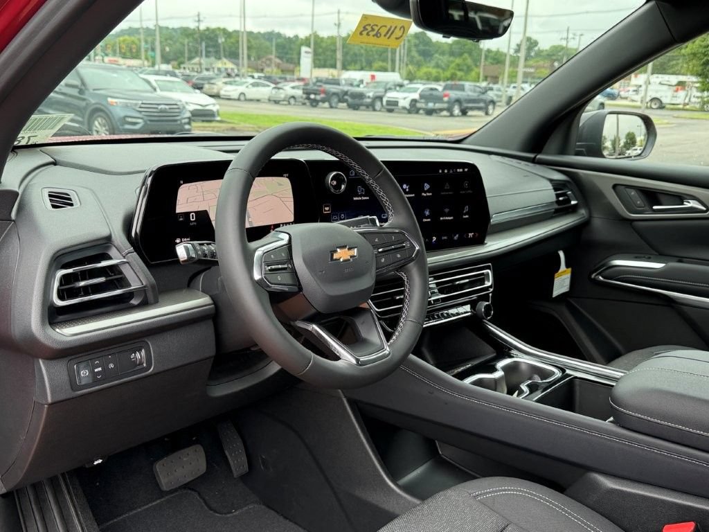 New 2026 Chevrolet Traverse LT w/ Driver Confidence Package FWD image 9
