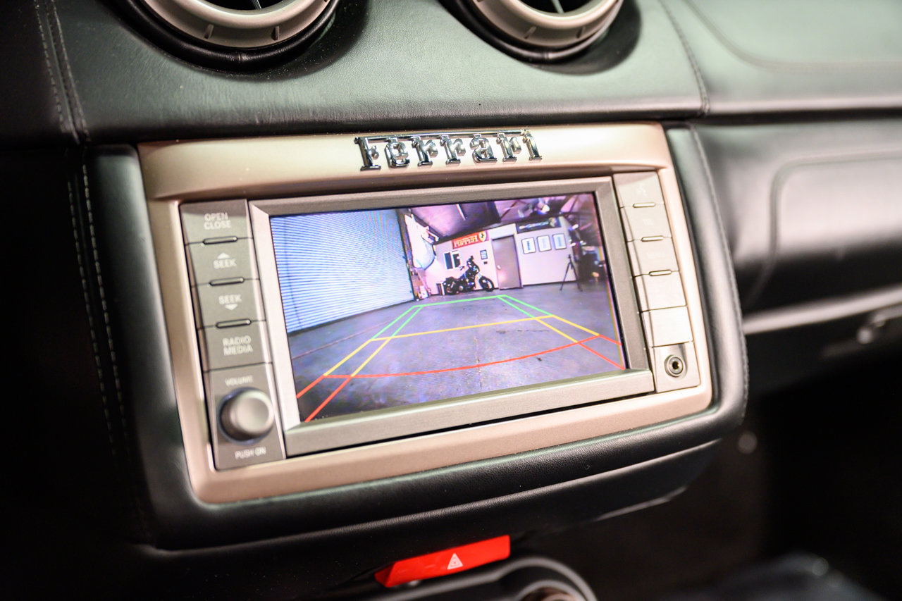 Used 2014 Ferrari California image 48