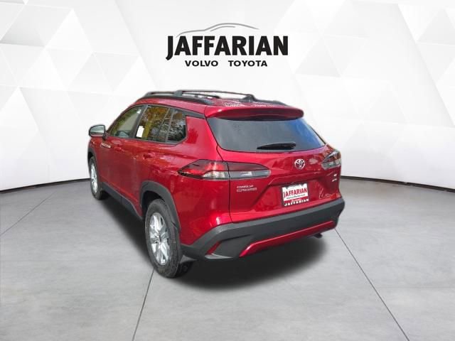 New 2026 Toyota Corolla Cross LE image 5