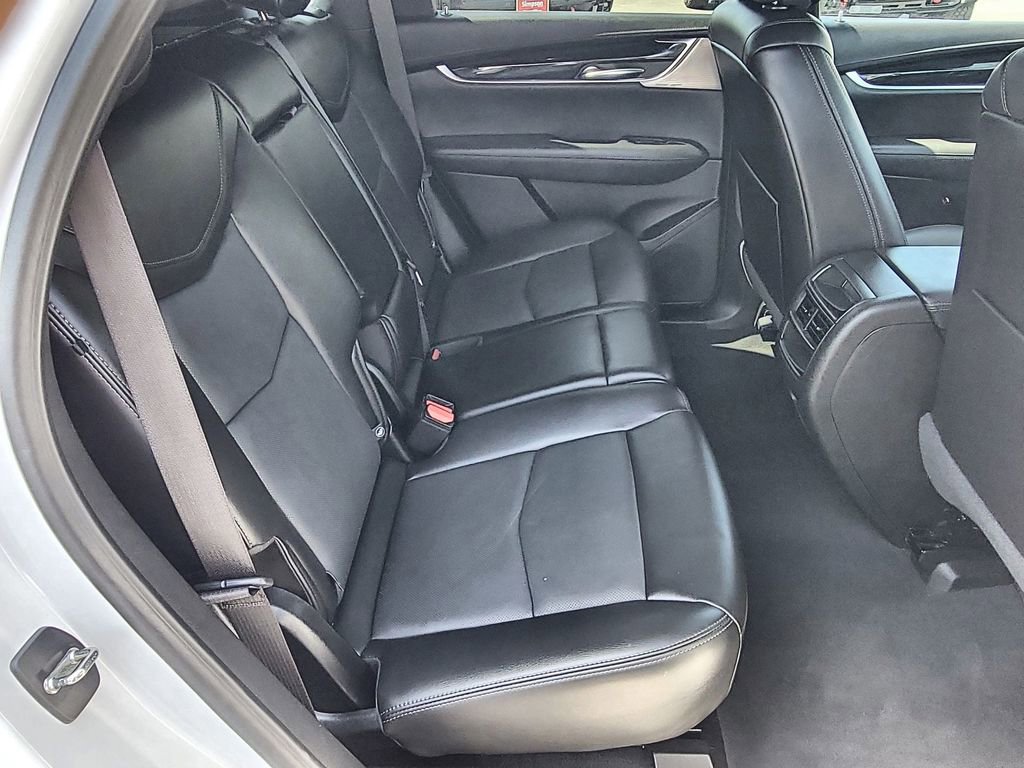 Certified 2023 Cadillac XT5 Premium Luxury w/ Technology Package FWD image 27