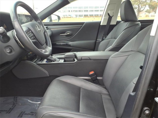 Used 2022 Lexus ES 350 w/ Premium Package image 13