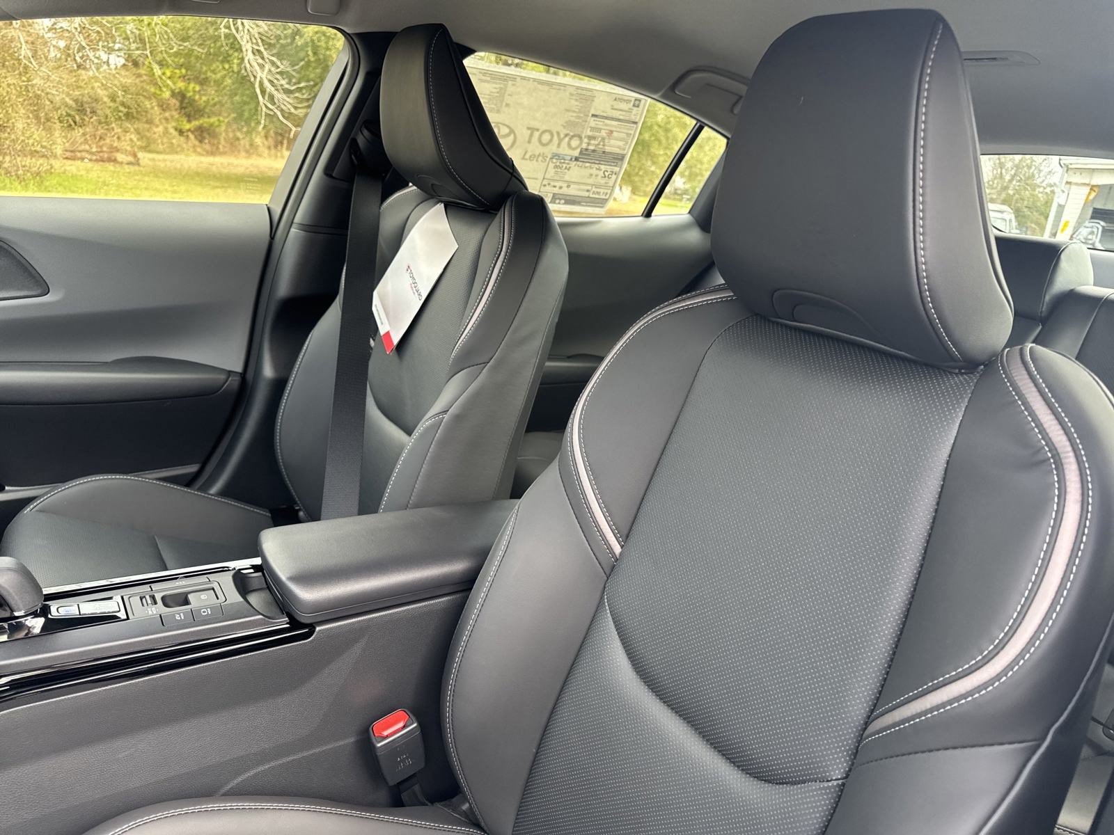 New 2024 Toyota Prius XLE FWD image 14