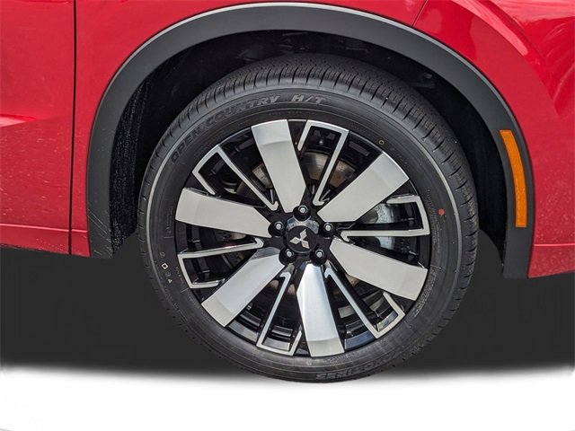 New 2025 Mitsubishi Outlander SEL image 10
