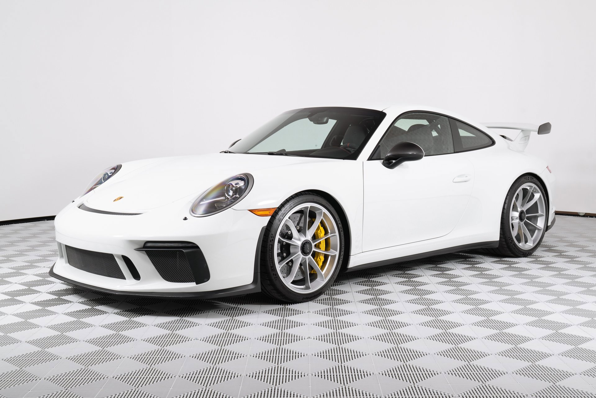 Used 2018 Porsche 911 GT3 image 4