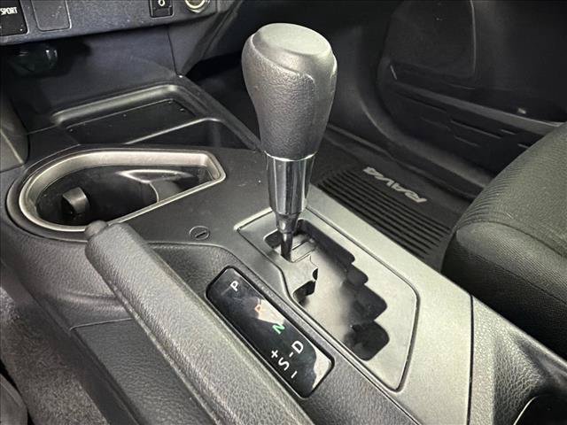 Used 2018 Toyota RAV4 LE AWD/4WD image 30