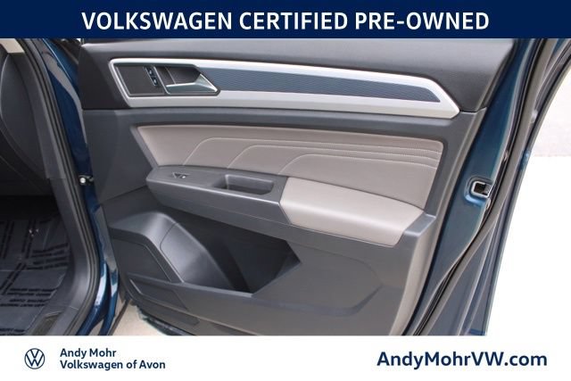 Used 2023 Volkswagen Atlas SEL R-Line AWD/4WD image 24