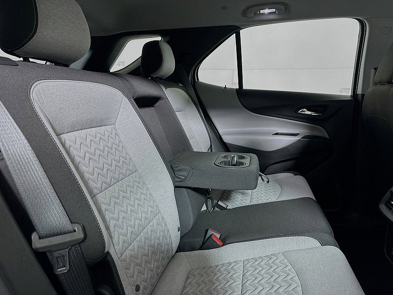Used 2023 Chevrolet Equinox LS image 24