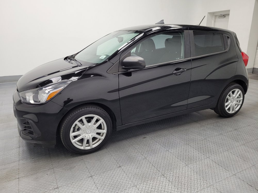 Used 2017 Chevrolet Spark ACTIV FWD image 2