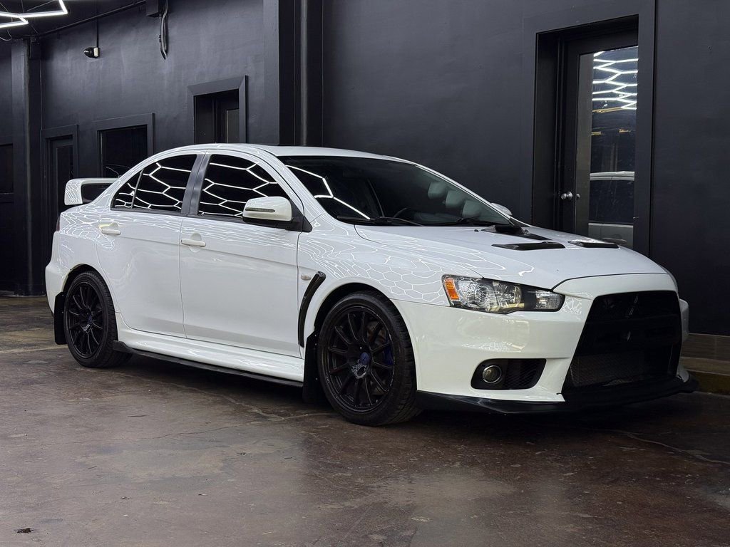 Used 2012 Mitsubishi Lancer Evolution GSR image 11