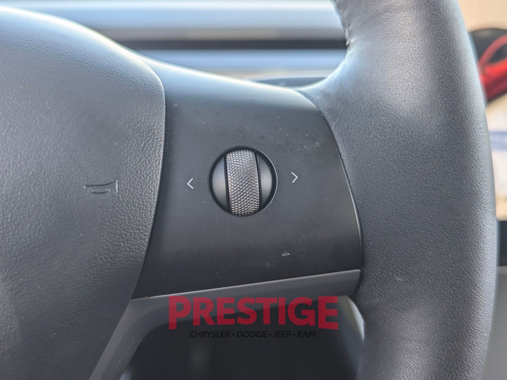 Used 2021 Tesla Model Y Long Range AWD/4WD image 19