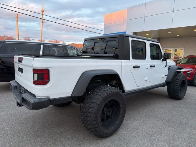 Used 2020 Jeep Gladiator Sport w/ Quick Order Package 24S image 16