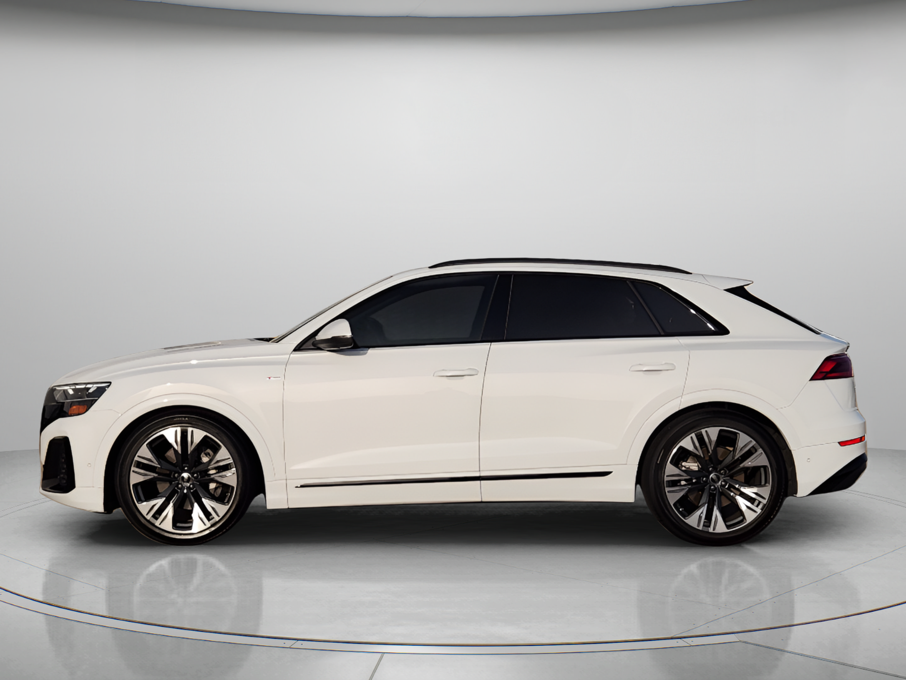 Used 2026 Audi Q8 Premium Plus AWD/4WD video 2