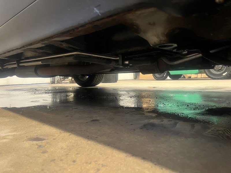 Used 2010 GMC Acadia SLT image 17