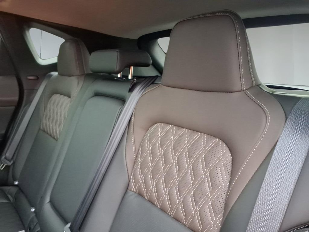 New 2026 Nissan Murano Platinum image 10