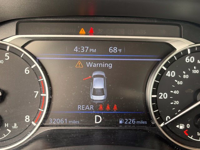 Used 2025 Nissan Altima 2.5 SV w/ SV Special Edition Package AWD/4WD image 30
