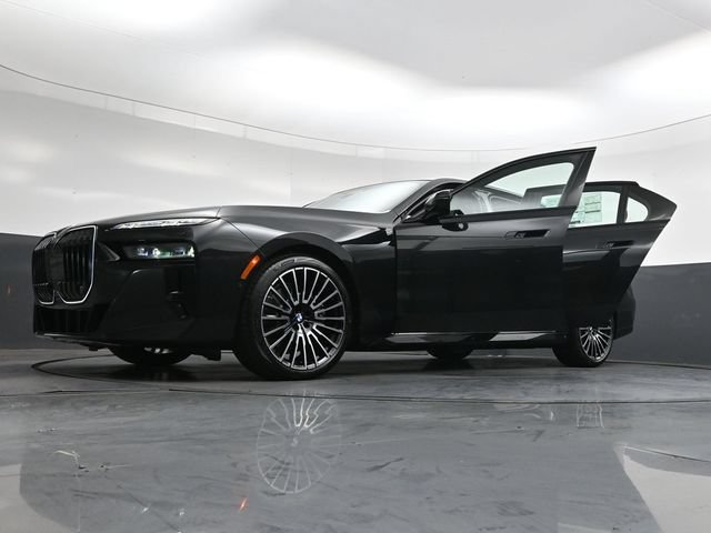 New 2026 BMW 740i w/ Executive Package RWD image 51