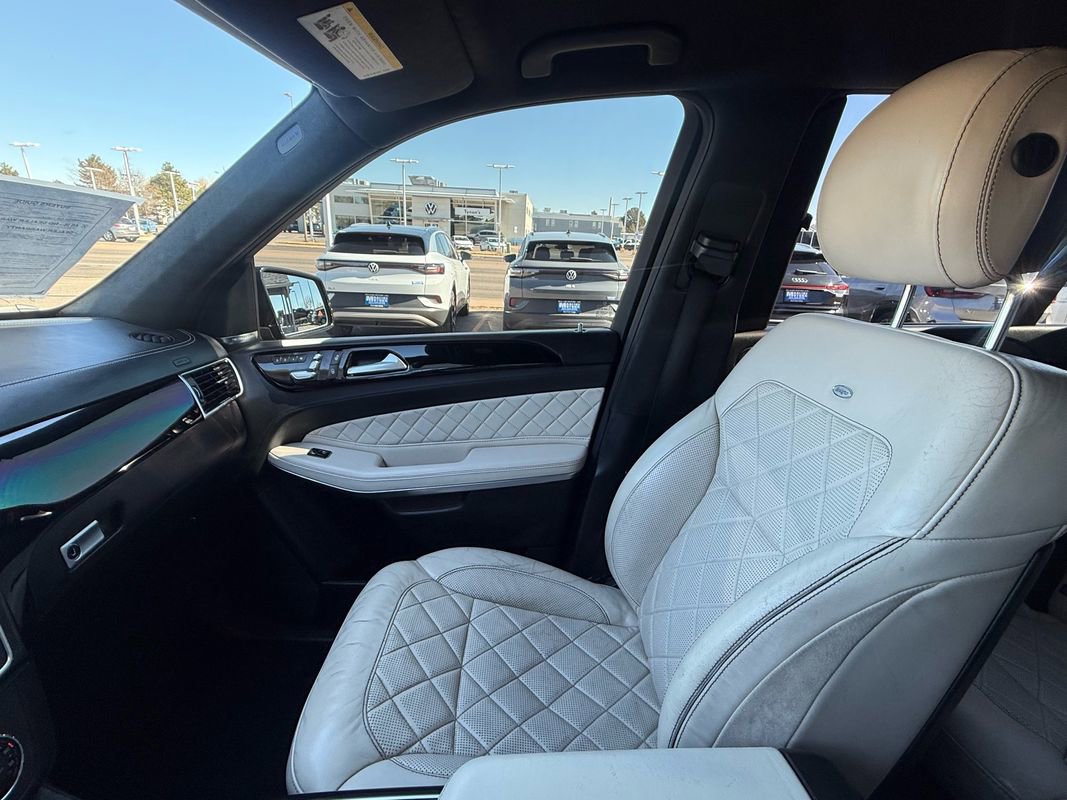 Used 2017 Mercedes-Benz GLS 550 4MATIC image 26