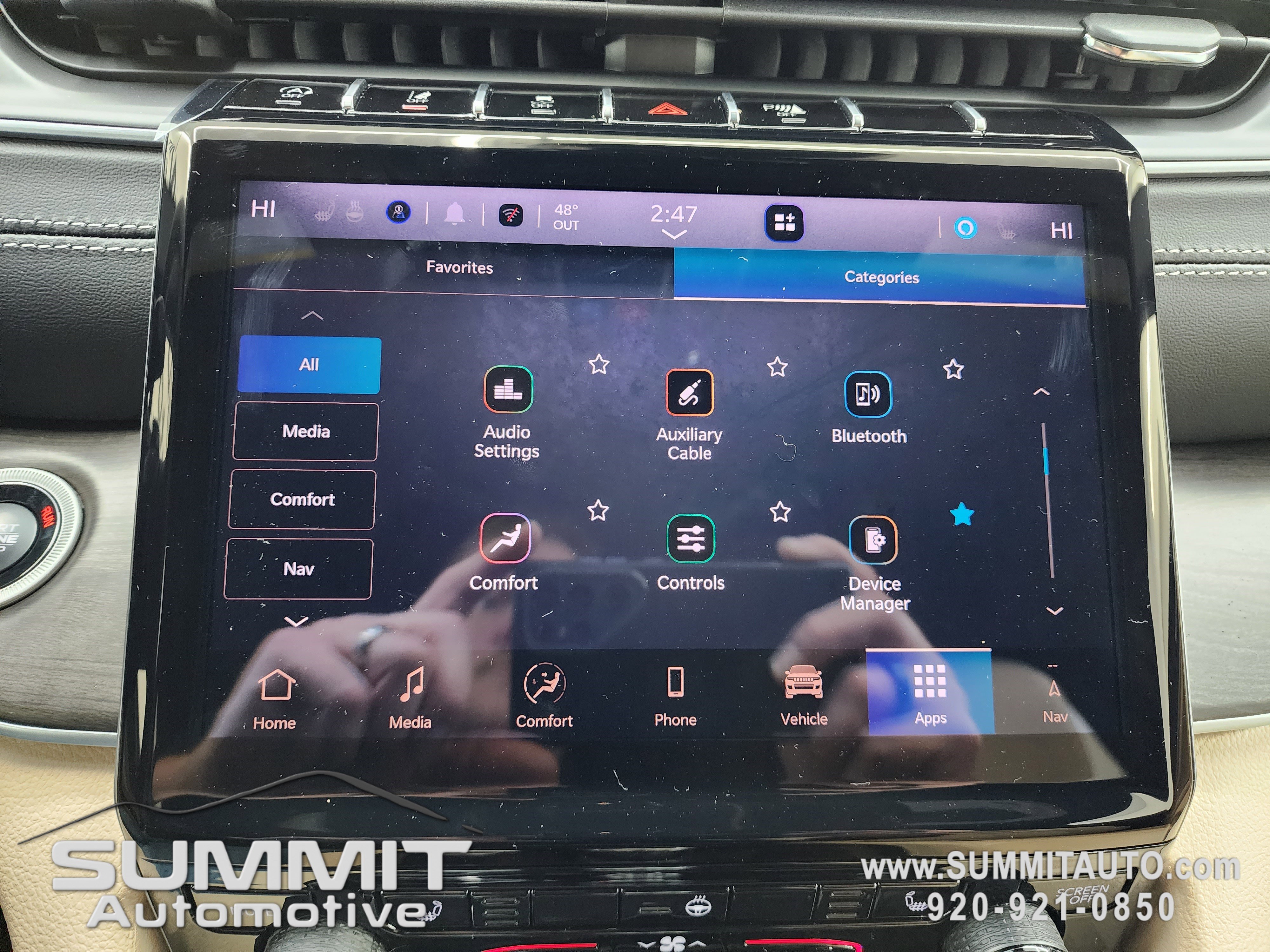 New 2025 Jeep Grand Cherokee Limited w/ Black Appearance Package image 54