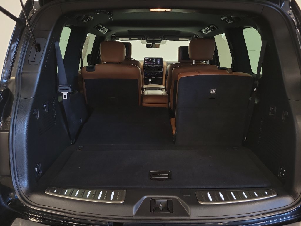 Used 2023 INFINITI QX80 Sensory w/ All-Season Package AWD/4WD image 27