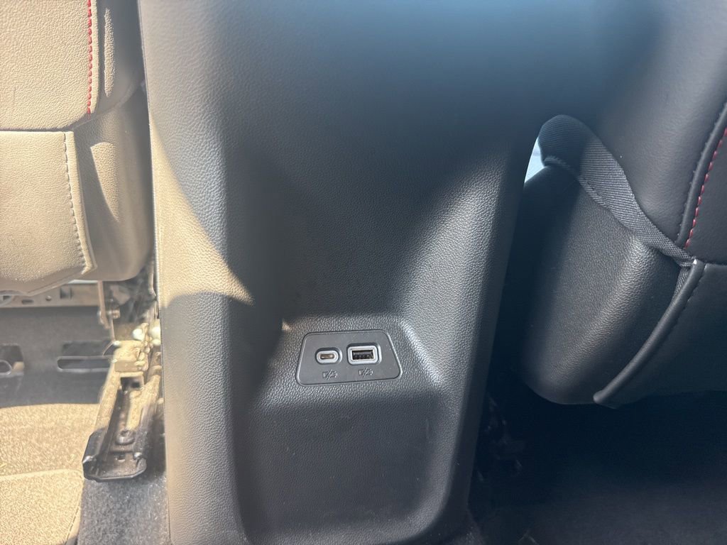 Used 2023 Buick Envision Essence w/ Sport Touring Package image 24