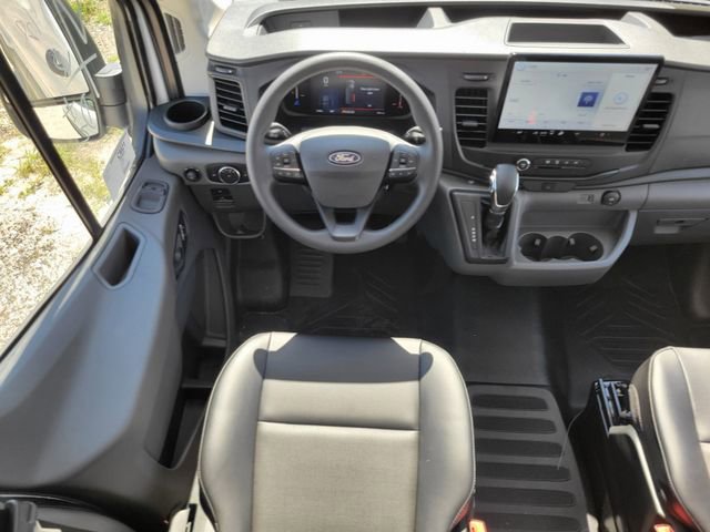 New 2026 Ford Transit 250 148 Medium Roof w/ Load Area Protection Package RWD image 12
