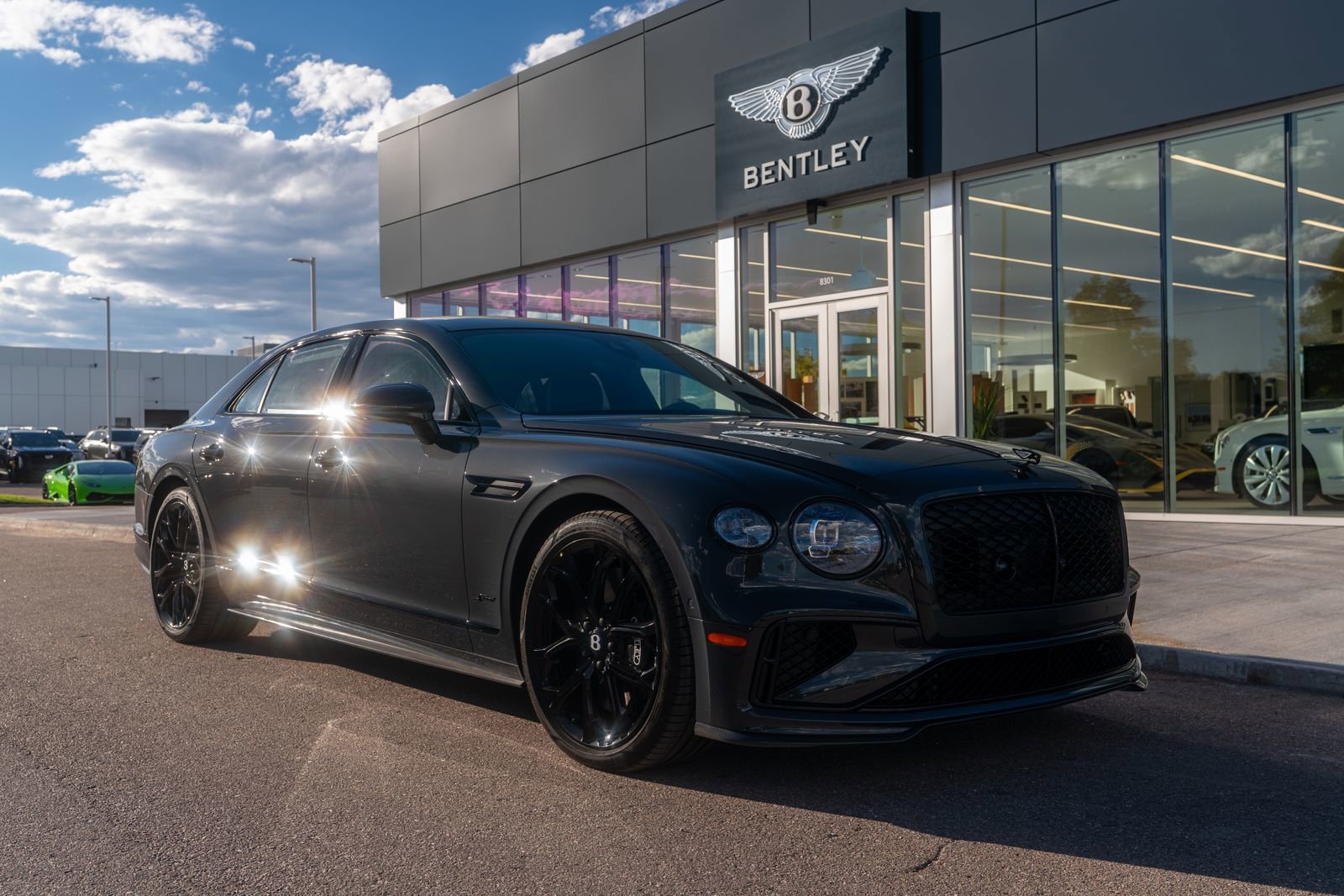 New 2025 Bentley Flying Spur Plug-In Hybrid image 19