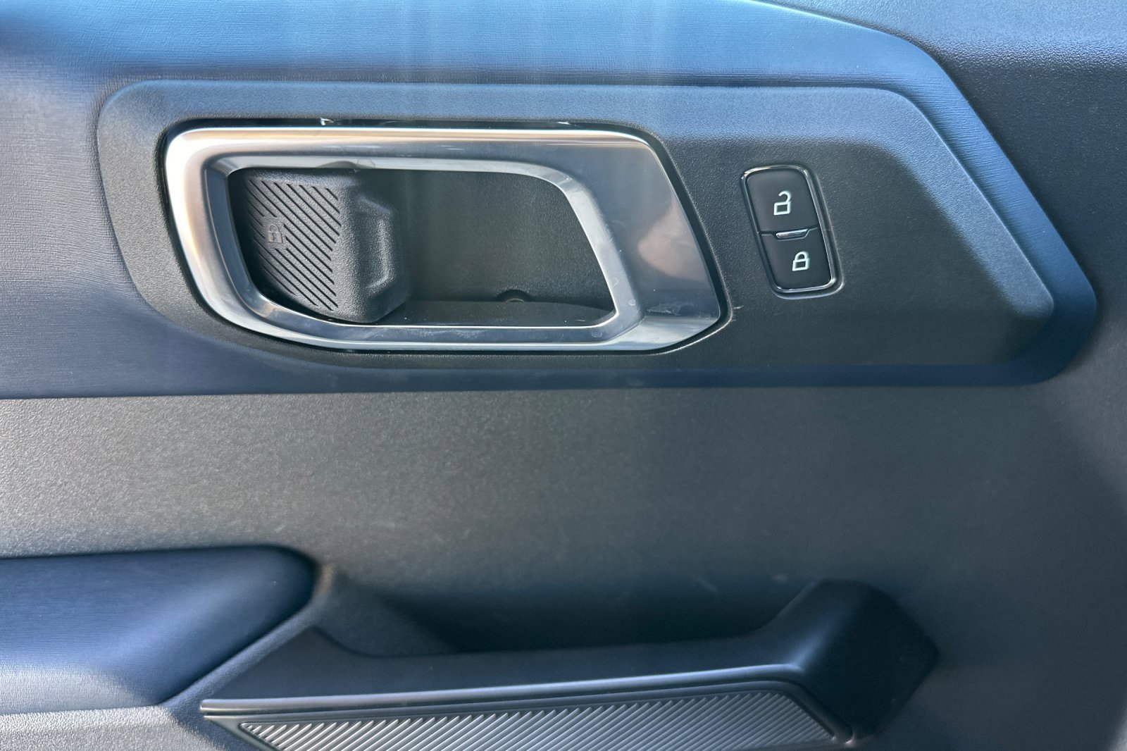 New 2025 Ford Bronco Raptor image 11