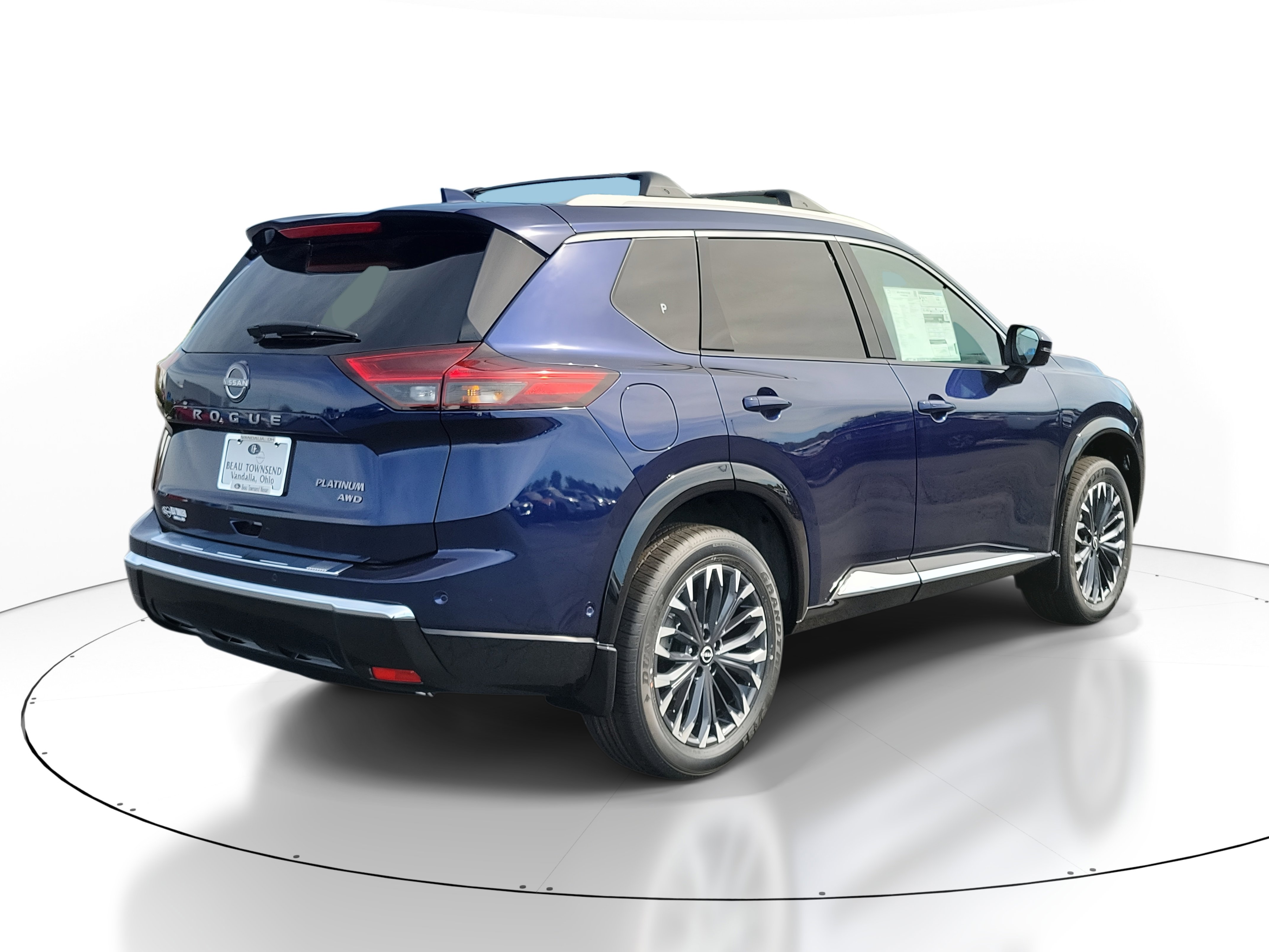New 2026 Nissan Rogue Platinum image 4