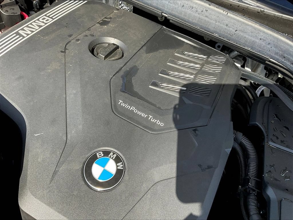 Used 2023 BMW X4 xDrive30i w/ Premium Package AWD/4WD image 29