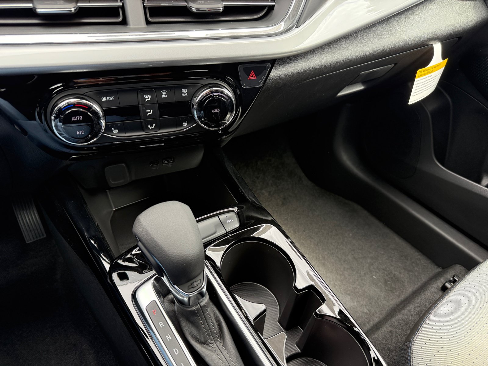 New 2026 Chevrolet Trax LT w/ Driver Confidence Package FWD image 13