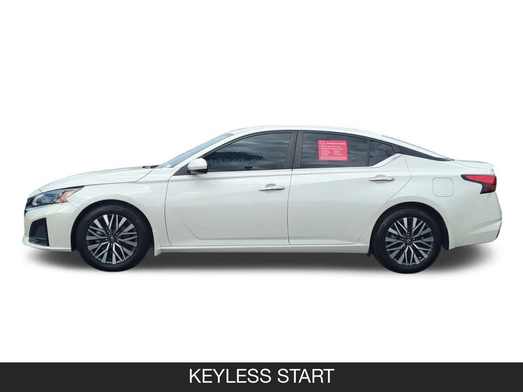 Certified 2023 Nissan Altima 2.5 SV FWD image 5