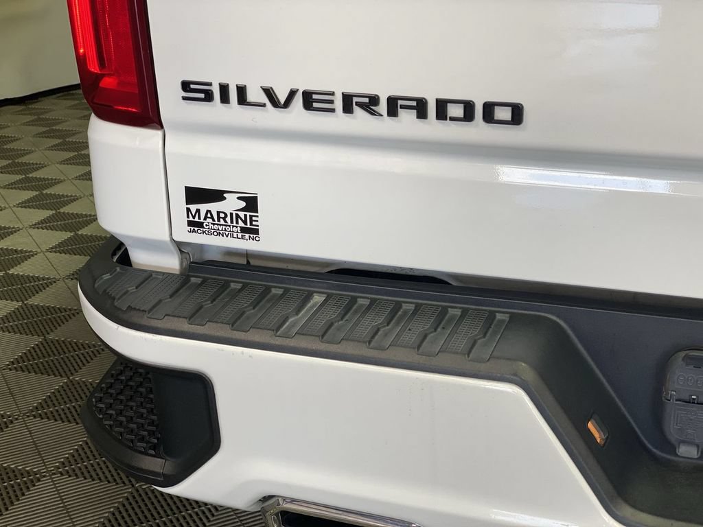 Used 2021 Chevrolet Silverado 1500 RST AWD/4WD image 37