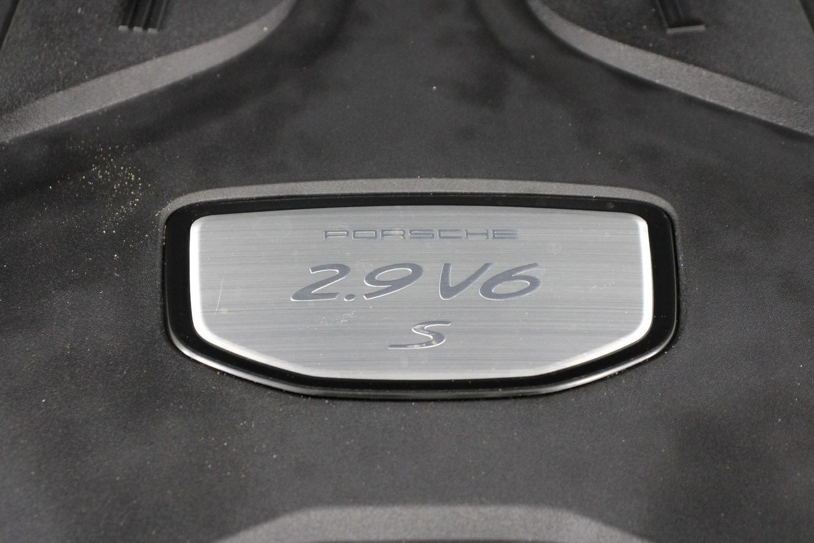 Certified 2023 Porsche Cayenne S AWD/4WD image 27