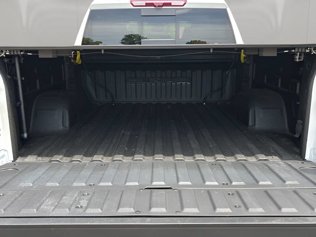 Used 2024 GMC Sierra 1500 Denali Ultimate AWD/4WD image 12