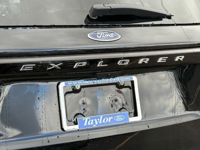 New 2026 Ford Explorer Active w/ Active Comfort Package image 8